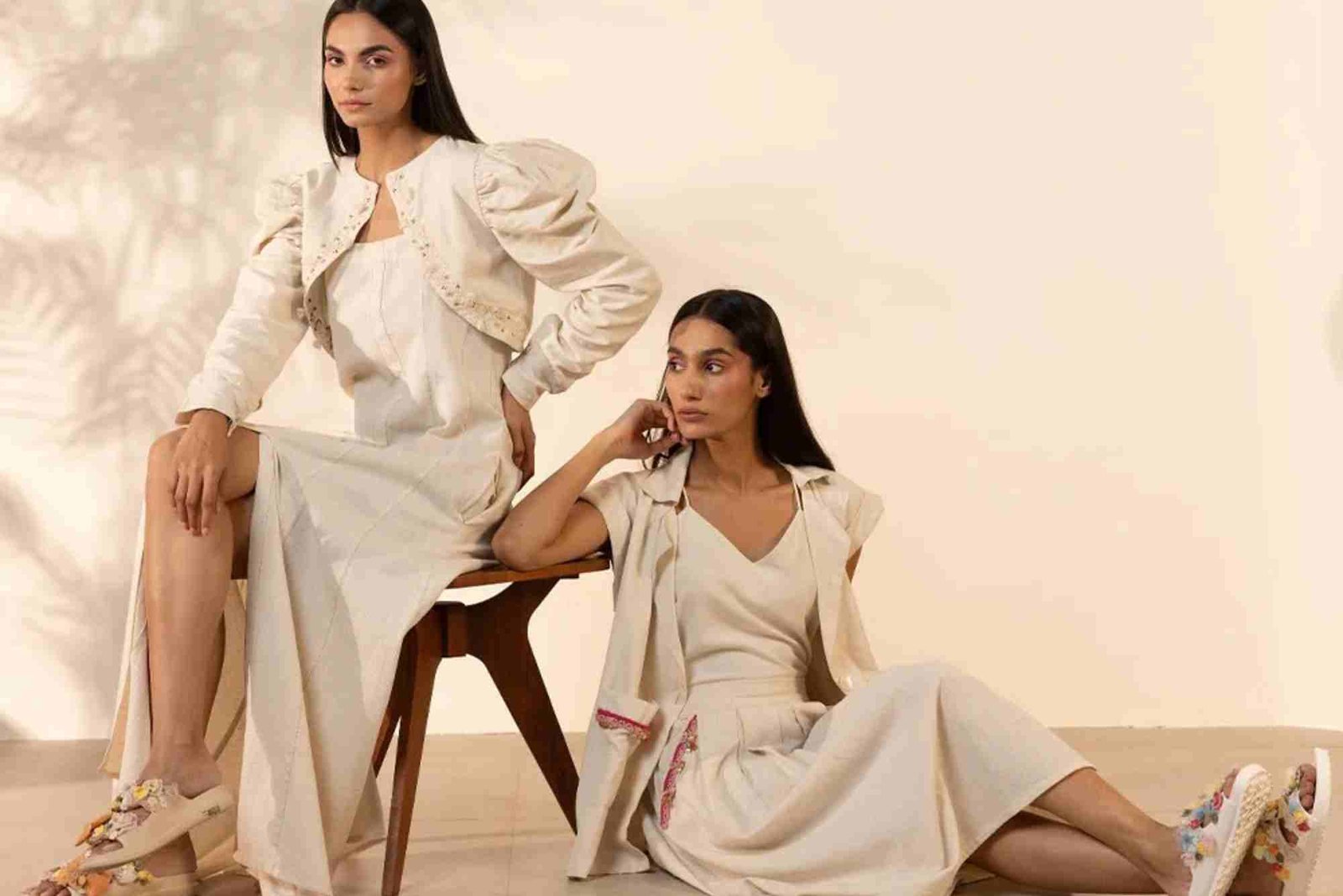 How to Wear Neutral Tones Like a Pro